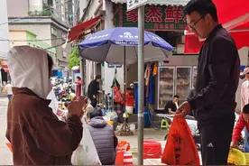 今夏，曲靖市场流行小龙虾图片