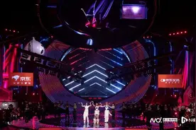 《618开心夜》今晚直播，那英单依纯叶童李晟同台开嗓图片