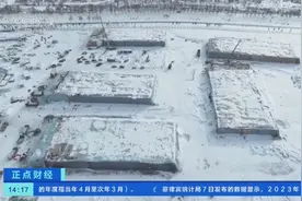 哈尔滨启用10万立方米存冰加快冰雕景观建设！如何做到提前存冰？揭秘→图片