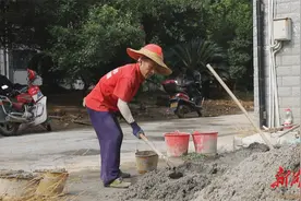 【打好重点民生保障仗】鹤城区：老旧小区改造“改”出居民幸福感图片