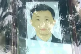 倾盆大雨似眼泪在飞，邱建军烈士长眠九峰山烈士陵园图片