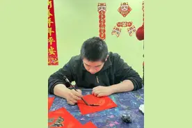 能力“倒退”诊断为孤独症，她陪伴孩子成长为“很快乐的小吃货”！“爱星计划”关爱服务来了图片