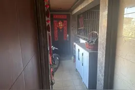 杭州一小区业主执意外移入户门续：有业主为这事打过官司图片