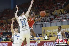 广厦迎队史CBA总决赛首胜 大比分追平北京图片