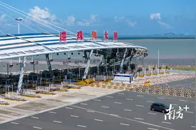 港珠澳大桥珠海公路口岸小客车出境通关能力提升近五成图片