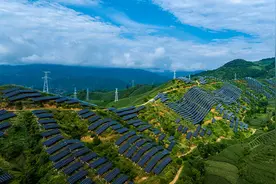 水光“双向奔赴” 老电厂激发新动能图片