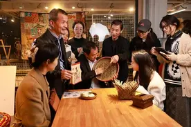 非遗“老手艺”碰撞高校“新活力”｜文化中国行图片