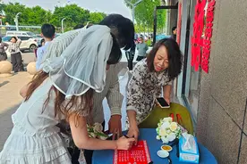 “520”撞上“小满”！潞州区新人扎堆甜蜜领证图片