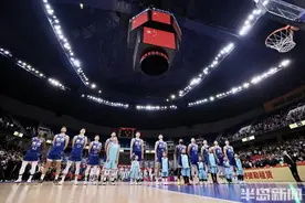 CBA季后赛首轮：青岛男篮96:101负于广州男篮图片