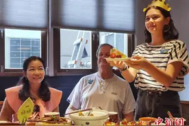 海内外百户家庭相约广州享“粤式”中秋图片