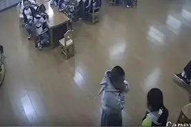 教师靳某，被通报！图片