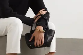 麦昆的真面目：小白鞋之神，时尚轻奢界“梵高”经典之作，明星博主情有独钟!图片