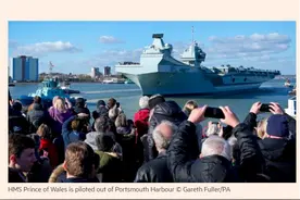 英国“威尔士亲王”号终于驶离港口，代替“趴窝”的“伊丽莎白女王”号参加北约军演图片