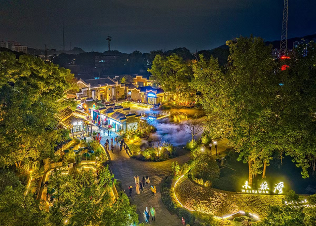 湖北一地宣布：凭球票免费游景区