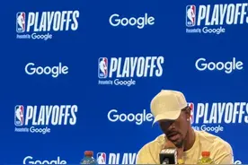 😎装到了！巴特勒：我告诉追梦 如果你能防下来 我会拿到篮板！图片