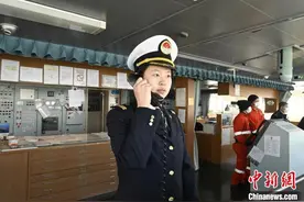 “00后”长江女引航员：迎万船来仪 送舟行天下图片