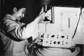 甩掉“洋拐棍” 中国迎头赶上——创制“北京时间”攻关纪实图片