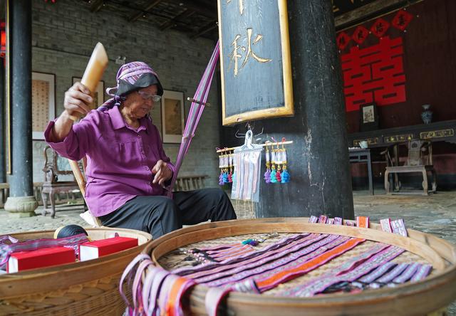 中国之城｜江西龙南：高山密林里的“世外桃源”