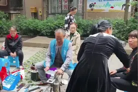 时代·自贡记艺⑫｜走街串巷30年，“磨刀匠”只想守住传统老手艺图片