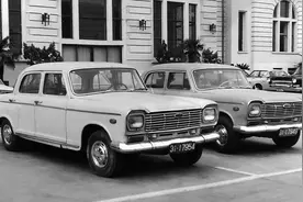 国产行政车的始祖，上海牌SH760A模型试玩图片