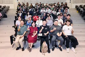 壹点号作者严春芳诗歌高校行走进马来西亚拉曼大学图片