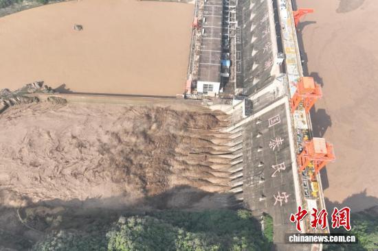 河南三门峡水利枢纽投入今年第三次敞泄运用