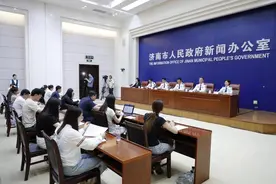 出入境证件“全程网办”？具体流程看这里图片