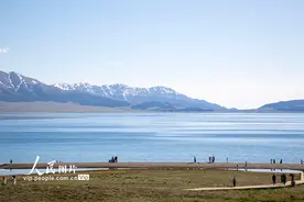 新疆博乐：畅游赛里木湖图片