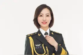 “算”她厉害！11岁特招入伍、7次立功，爱情事业双丰收图片