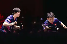 多哈世乒赛｜林诗栋/蒯曼3:0胜西蒙/帕瓦德，晋级混双16强图片