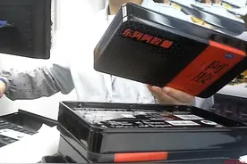 医保套现黑产链调查：购药转卖套现四六分成 药店与套现中介建群刷码、寄药 “隐蔽且易复制”图片