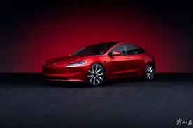 特斯拉发布新款Model3：713公里续航，还多了一块屏幕图片