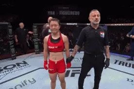 追光｜超强跨界！当一位女中医成为格斗冠军图片