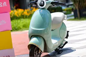 新国标换代周期进入尾声！两轮电动车市场开启存量博弈 智能化升级悄然加速图片