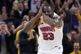 库里谈追梦“晚安”：他比我更有侵略性 喜欢他做这个图片