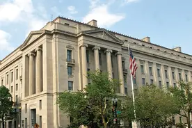 美政府公布443处可能出售的联邦建筑，包括FBI大楼、司法部大楼、美国红十字会大楼...图片