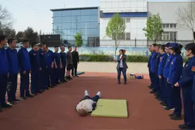 救命神器AED怎么用？“黄金四分钟”里应该这样操作图片