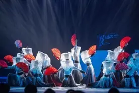 勇做科技创新“追光者” 2024年中国网络文明大会“未来之夜”网络互动引导活动举行图片