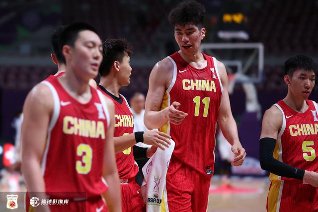 亚洲杯中国男篮2连胜居C组第1
