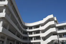 大悟：嗨！新学校！新同学！图片