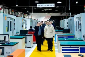 深化校地融合！青岛市技师学院开展“十百千工程”大走访活动图片