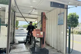 仁怀：摩托车检测下乡 “家门口”就能“快办快结”图片