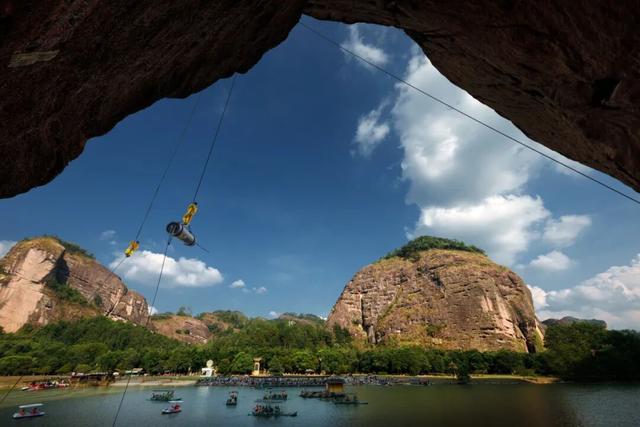 龙虎山藏着“神仙玩法”？这个周末，青萍剑+八段锦免费学！