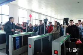 新春走基层丨“00后”铁路萌新的春运初体验图片