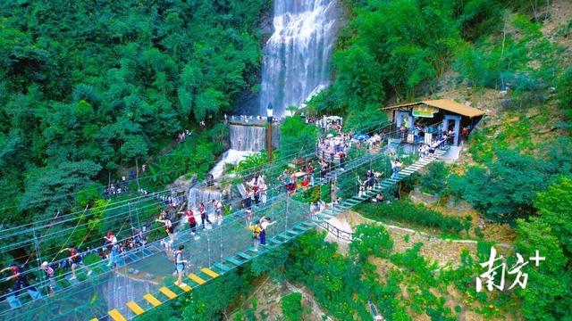 72.58万人次，6.31亿元！清新双节旅游人次增长率全市第一