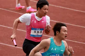 #2025年全国田径大奖赛（第1站）：广东队获男子4x100米接力冠军图片