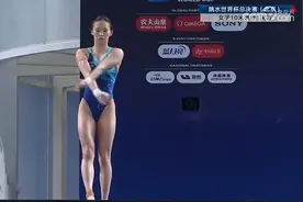 巅峰对决！跳水世界杯总决赛女子10米台陈芋汐、全红婵包揽金银图片