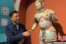 “壁画医生”汪万福：敦煌常在，年轻人常守图片