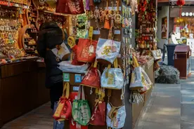 寺庙大师亲手题字、商品为正品“灵隐文创”？潮新闻记者调查图片