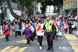 福州推动智慧放学接送系统与人工管理相配合图片